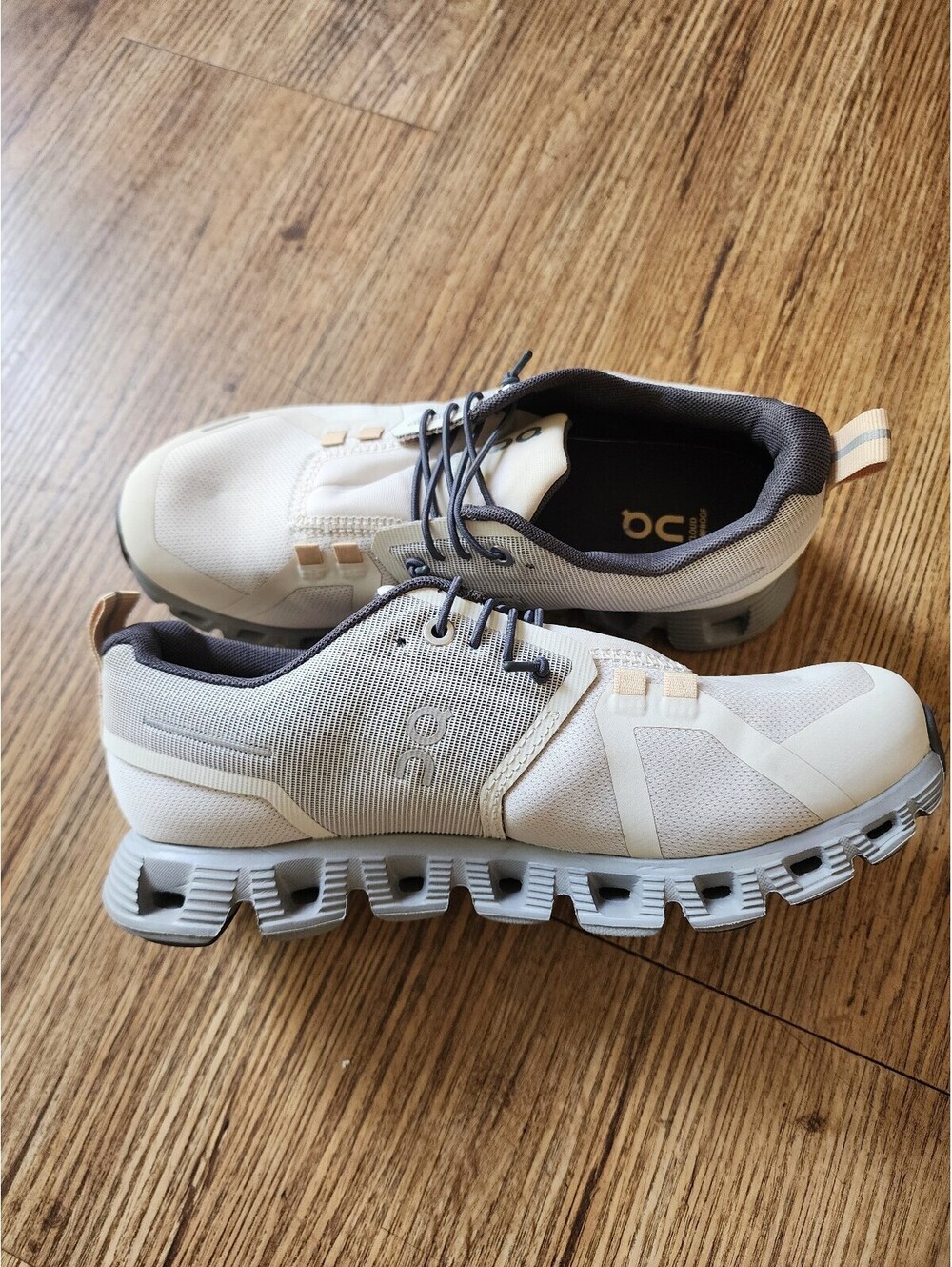 Size 6.5  Cloud Running Shoes  Lightweight, Breathable, Beige with Gray Sole